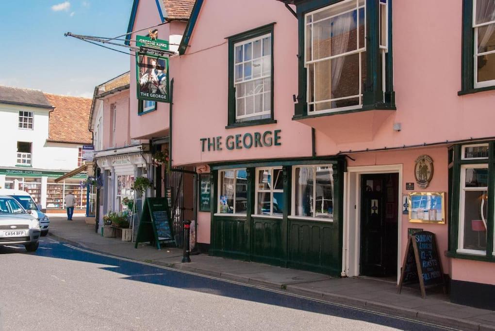 Meddlars A Historic Cottage On The Countryside Edge Of A Vibrant Market Town Hadleigh  Exterior photo